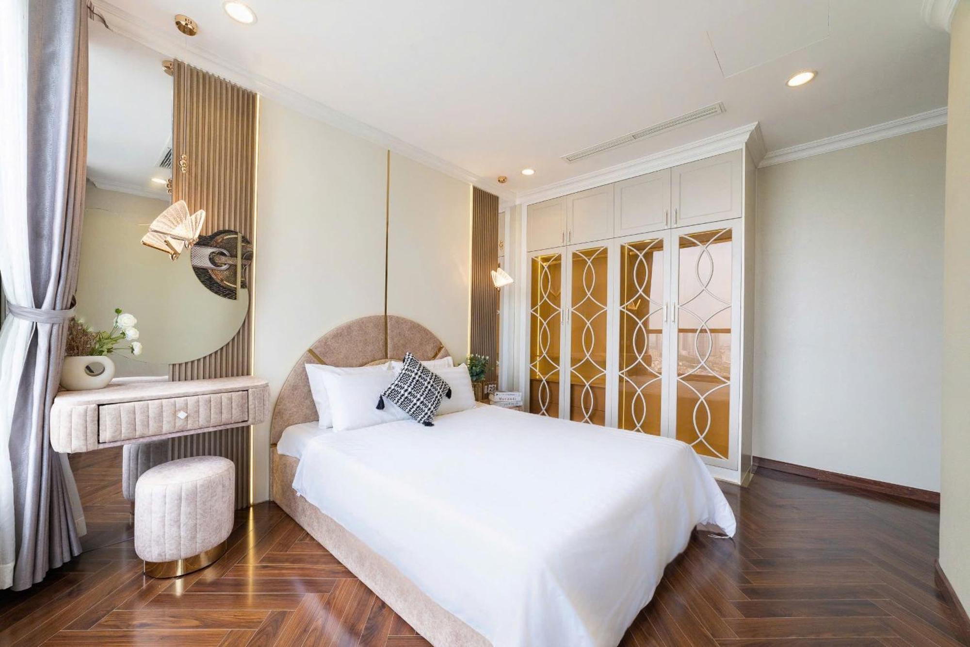 Bedrooms At Landmark - Vinhomes *