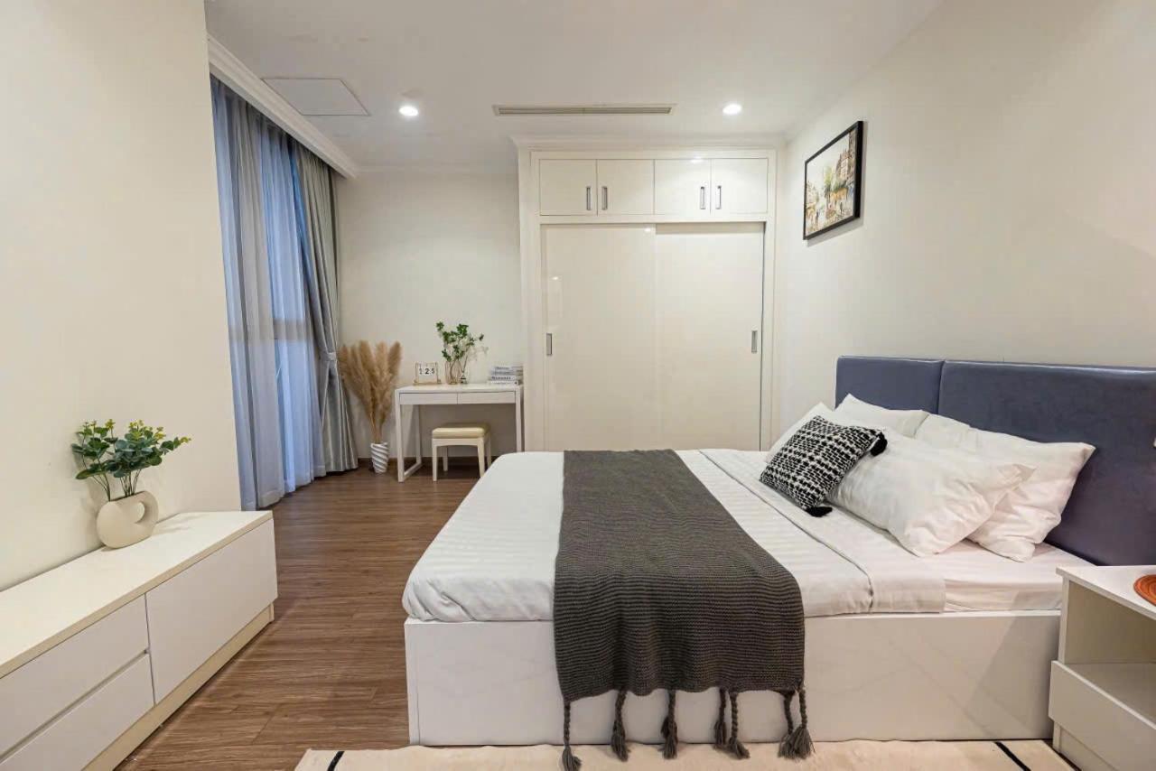Bedrooms At Landmark - Vinhomes